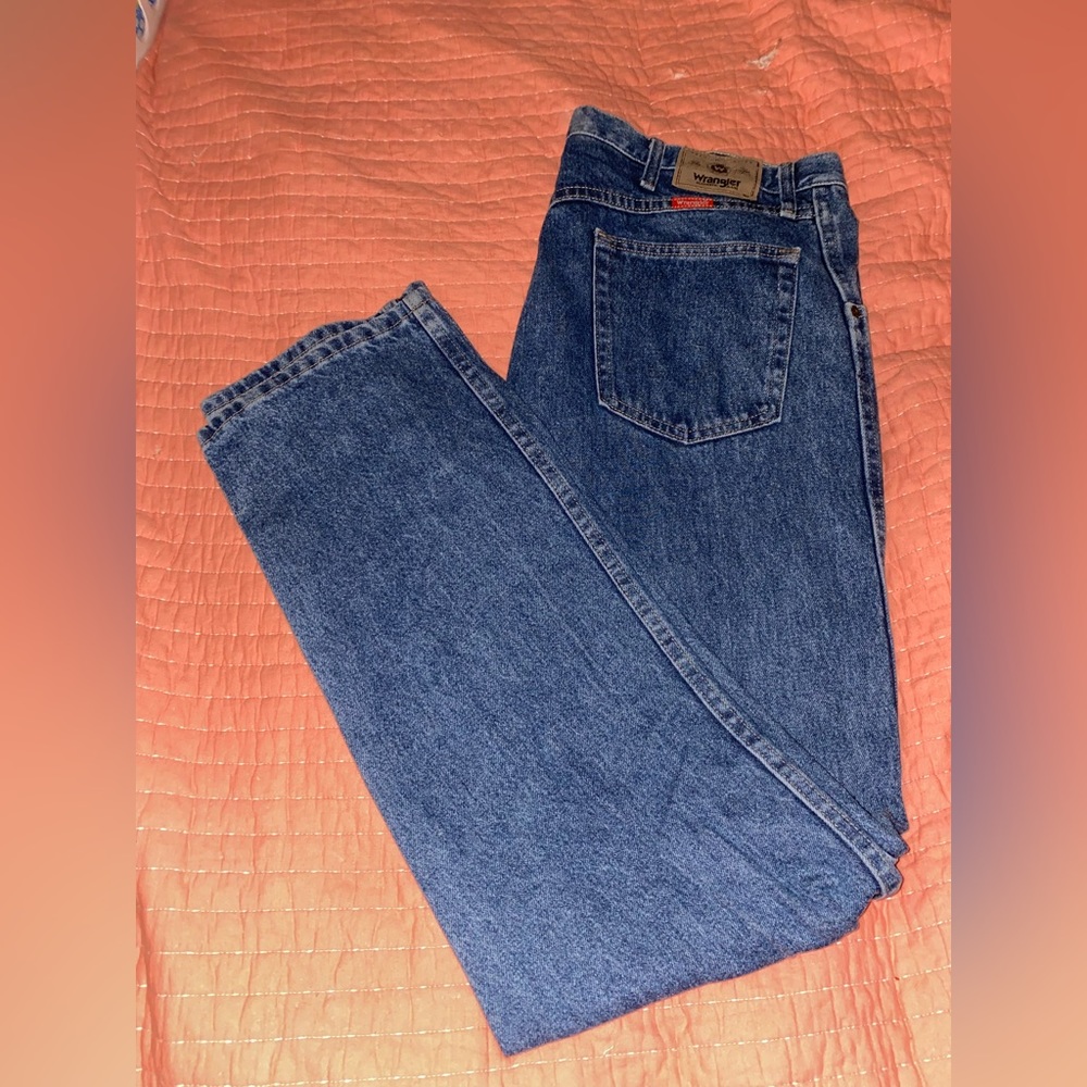 Mens Wrangler Regular Fit jeans in size 38x34.